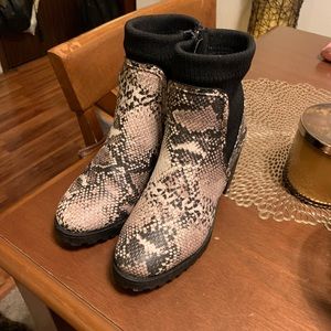 Women’s “snakeskin” boots